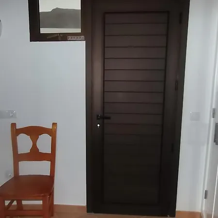 Bungalow, Hibiscos Famara
